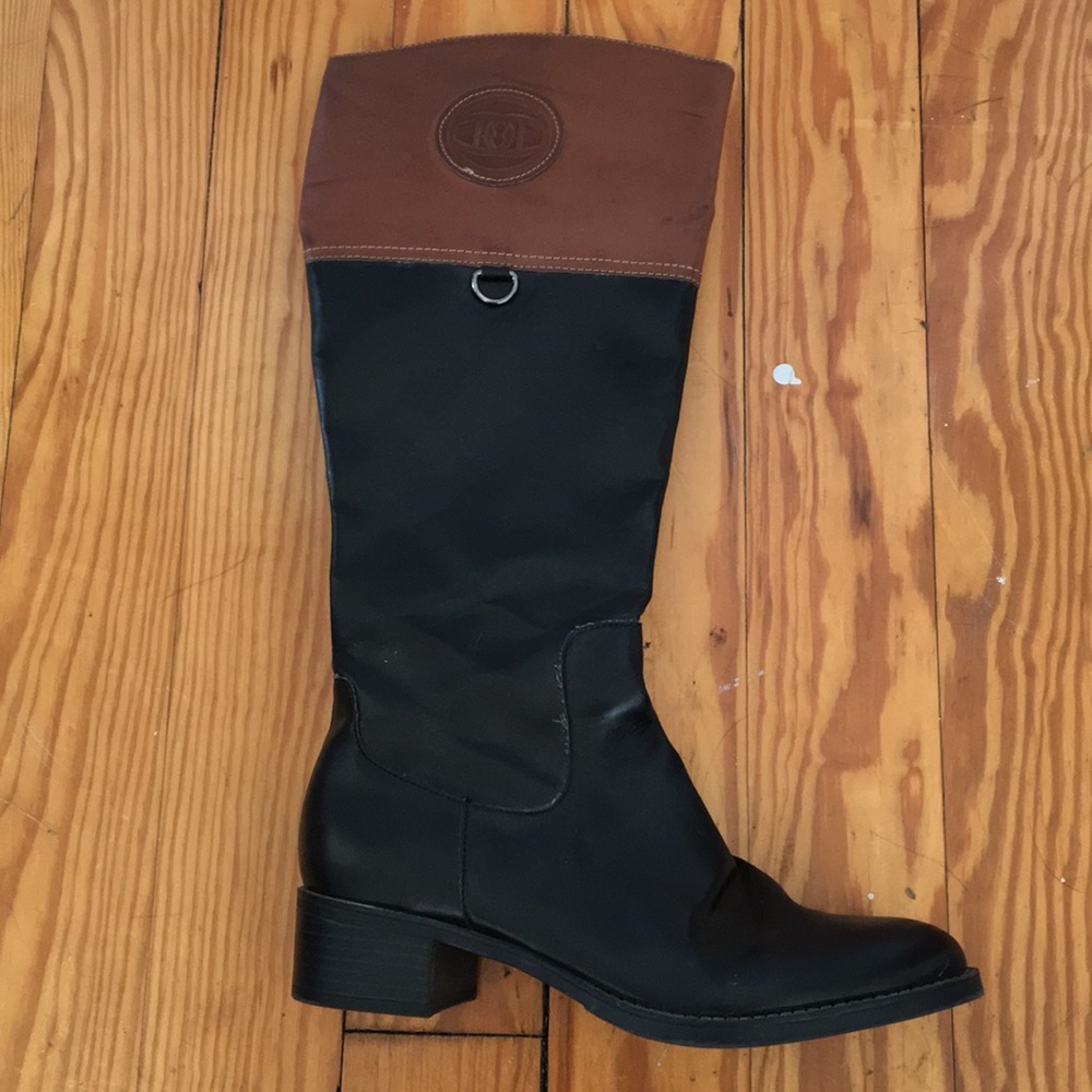 Brown and black boots barely worn